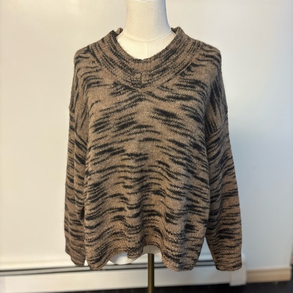 Brochu Walker Alpaca Blend Dutton Sweater - Tawny Spacedye - Picture 2 of 5